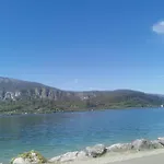 à 1 Minute Du * Annecy