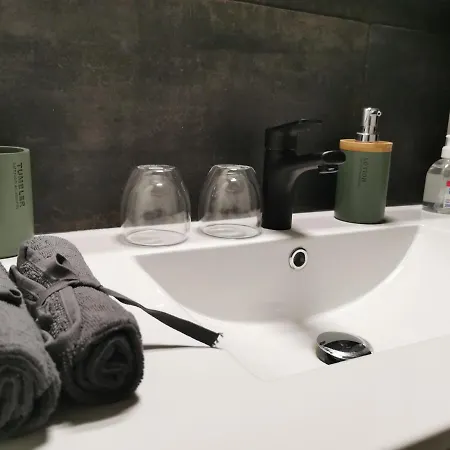 Apartment A 1 Minute Du